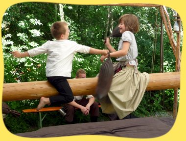 Owahaua, zu hochdeutsch: "herunterschlagen"